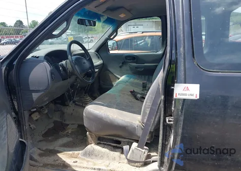 2000 Ford F-150 Work Series/Xl/Xlt из США, поврежденный, VIN 2FTZX1722YCA76145